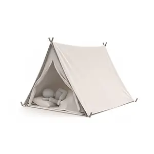 キャンプのテント内で睡眠をとる3D人物のイラスト